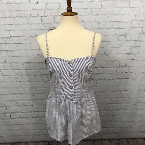 potter’s pot blue and white striped tank top 🌧